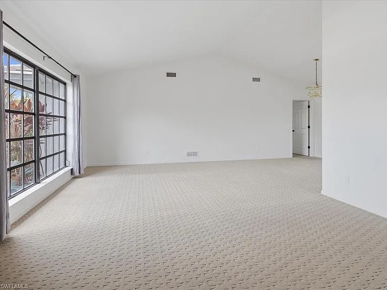 1200 Ludlam Ct — Photo 2