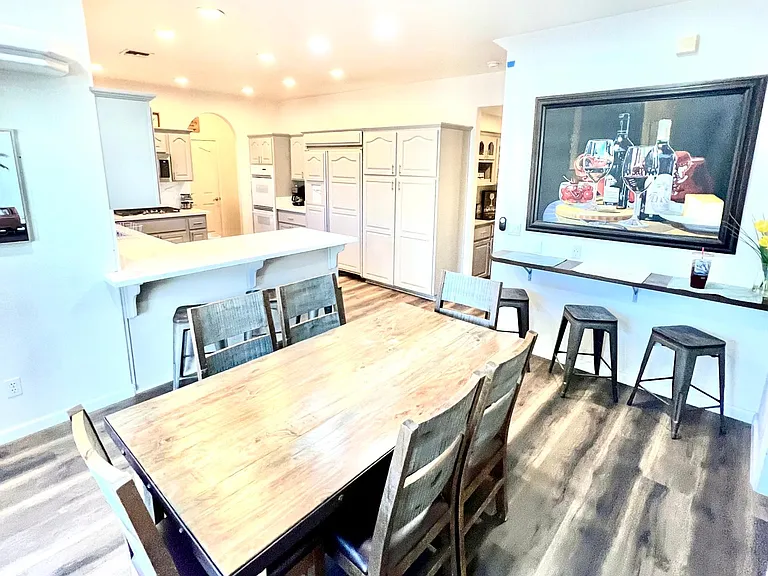 2420 Snead Dr — Photo 9
