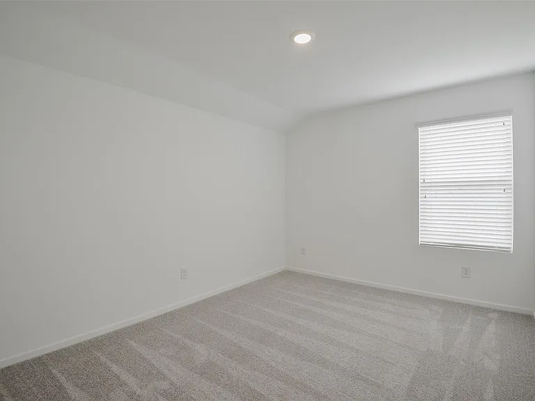 21811 Carpineti Ln — Photo 34