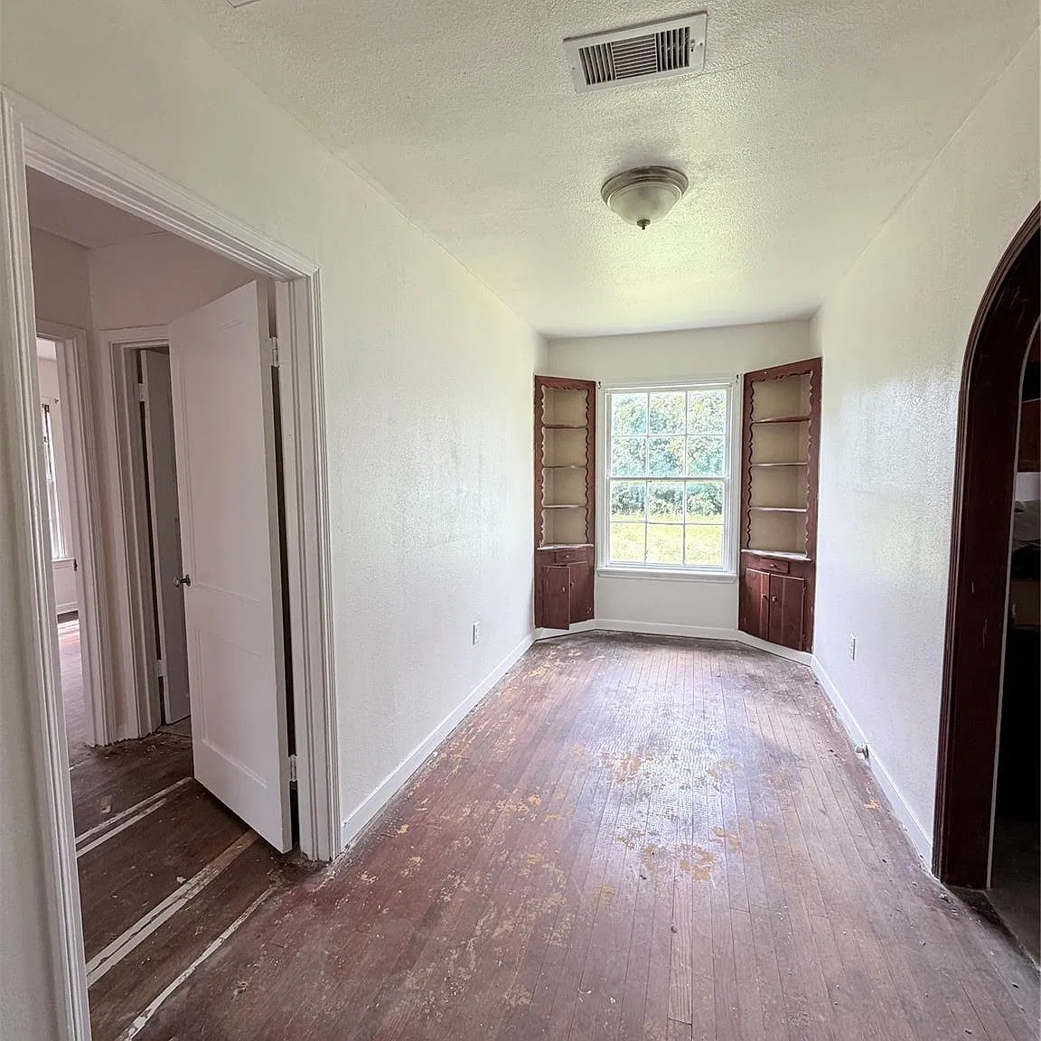 2 bed, 1.0 bath, 954 sqft, $980 — Photo 3
