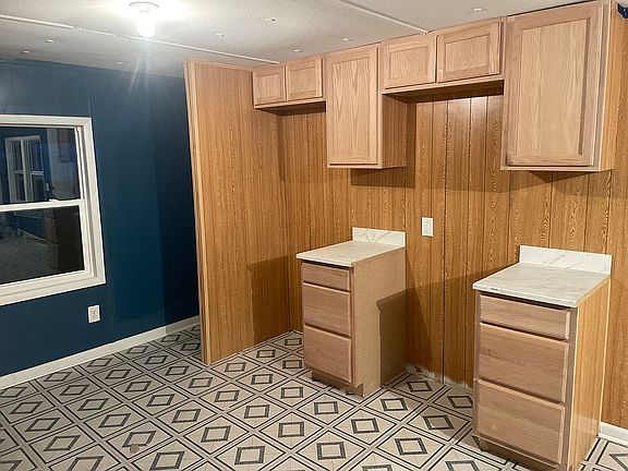 4th image of 5816 SW Archer Rd #13