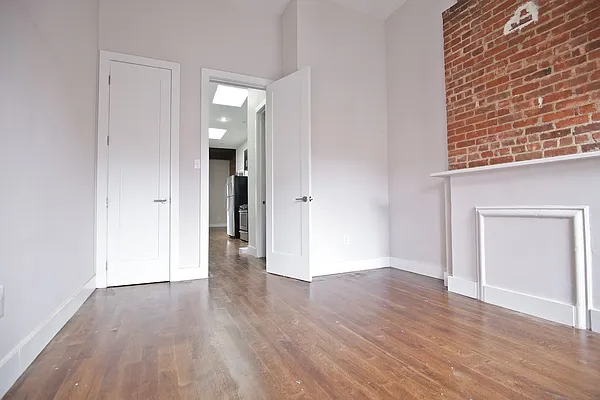 Rented by Fiddler Realty | media 34