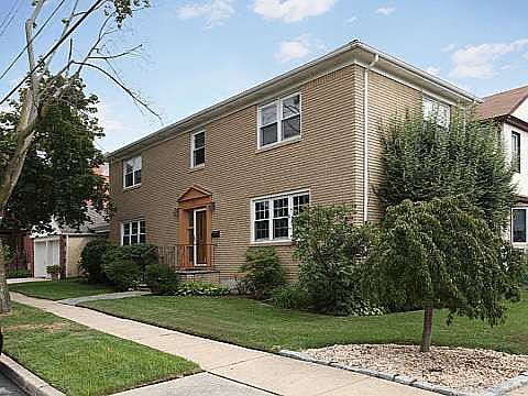 1st image of 8757 257th St