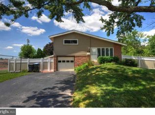 410 Crossfield Rd, King Of Prussia, PA 19406