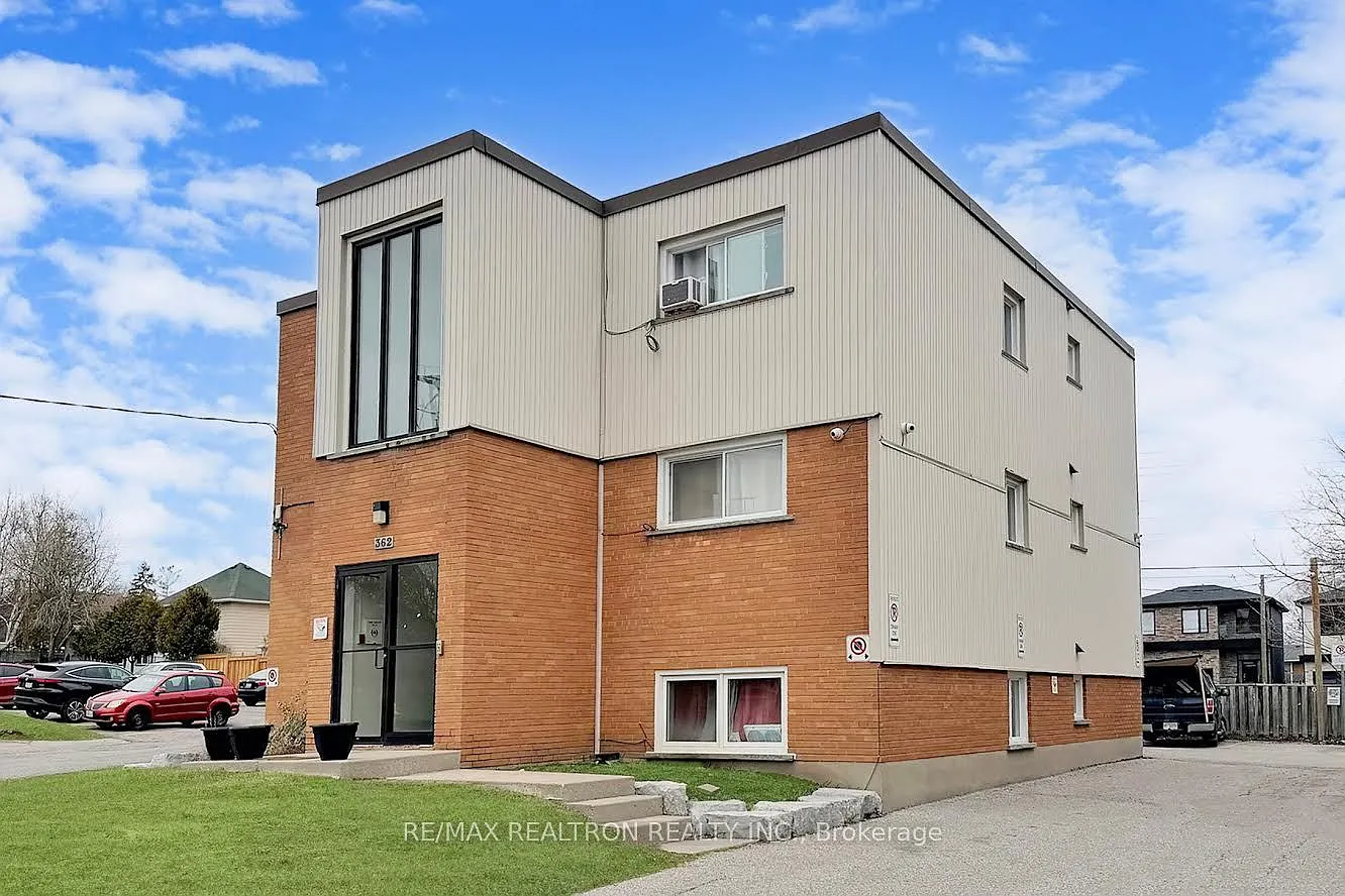 2 bed, $1,800 — Photo 2