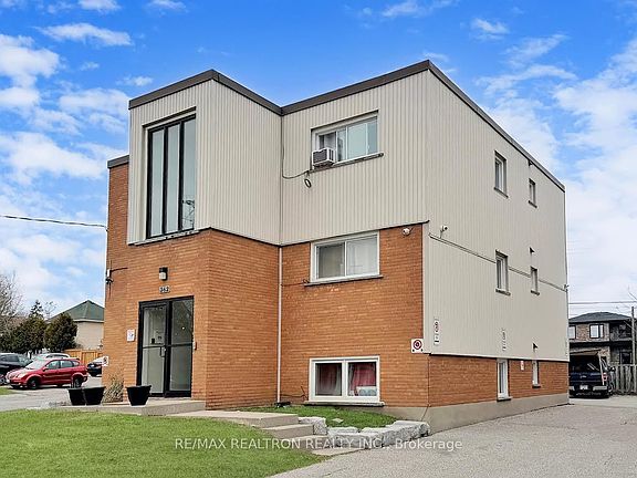2nd image of 362 Elgin Ct #3