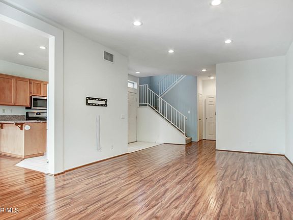 5th image of 11691 Quailcreek Ct
