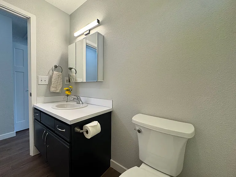 119 N 29th Pl — Photo 13