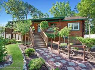 163 Torpedo Rd, Manahawkin, NJ 08050