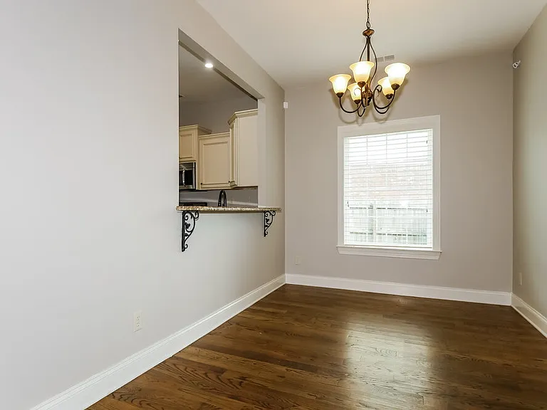 4694 W Dublin — Photo 5