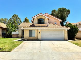 1716 Mesa Dr, Lancaster, CA 93535
