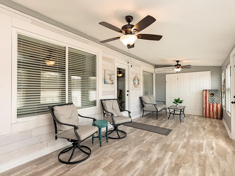 243 Leisure Lake Dr — Photo 20