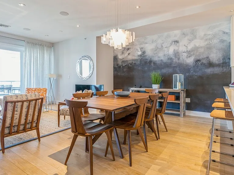 21 W Water St #2D — Photo 5