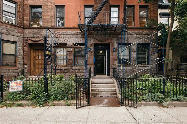 Rented by Nooklyn NYC LLC | media 71