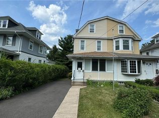 1831 Guernsey Ave, Abington, PA 19001