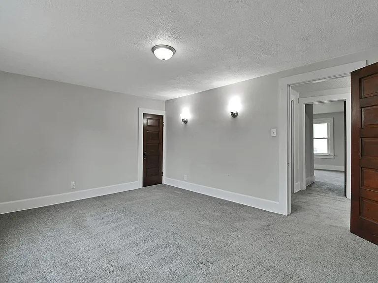 5 Cottage St — Photo 21