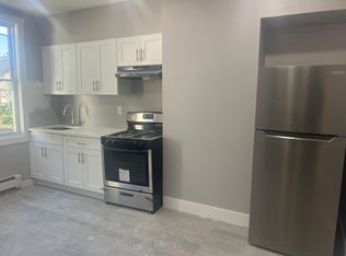 220 Armstrong Ave FLOOR 1, Jersey City, NJ 07305