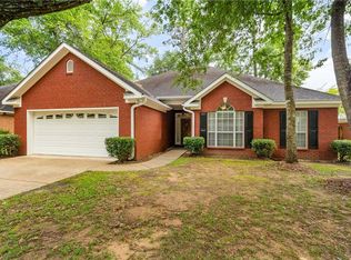 6335 Johnston Ln, Mobile, AL 36609