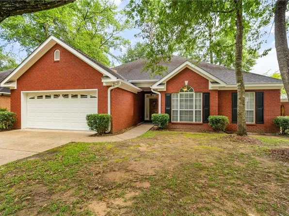 6335 Johnston Ln, Mobile, AL 36609