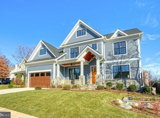 3525 N Ohio St, Arlington, VA 22207