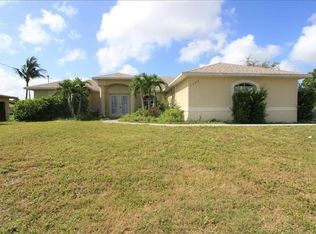 1300 SE 30th Ter, Cape Coral, FL 33904