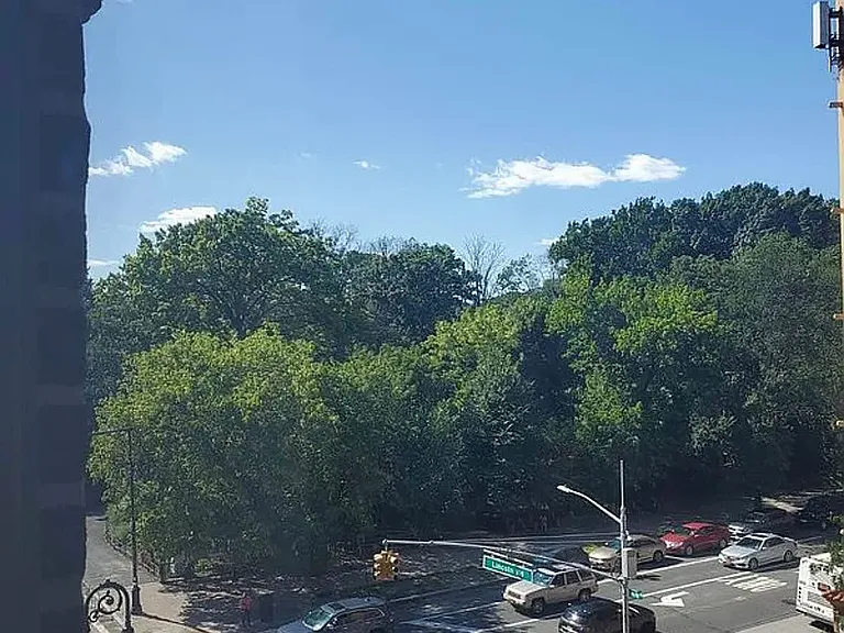 115 Ocean Ave #5 — Photo 4