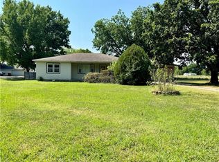685 E 530th Ave, Pittsburg, KS 66762