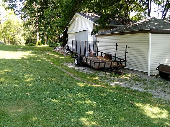 2 OutBldgs. With Electric