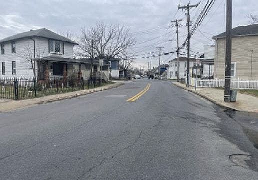2nd image of 308 Sollers Point Rd