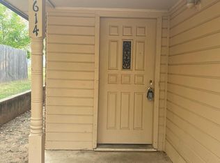 2614 Bolivar St, Denton, TX 76201