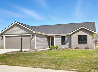 108 Oak Tree Pl, Avilla, IN 46710