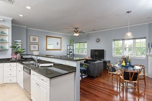 3rd image of 188 Summer St Unit 13