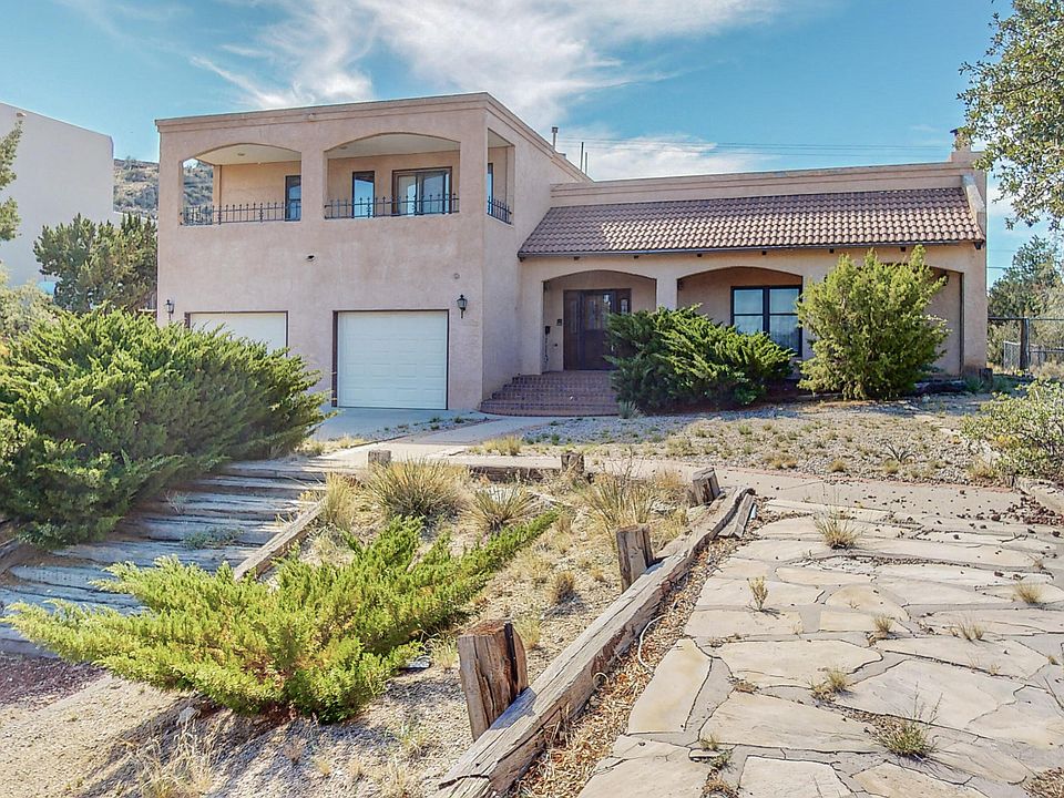 1st image of 13808 Winterwood Way SE