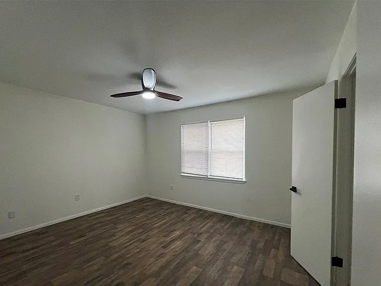 503 W Allen 5/b #5 — Photo 8