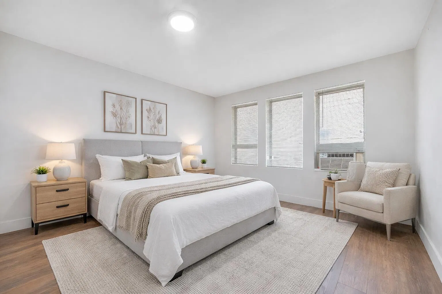 1 bed, 1.0 bath, 500 sqft, $1,600 — Photo 1