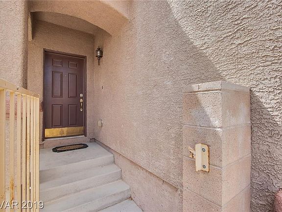 3rd image of 9409 Santana Siesta Ave