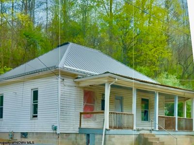 1825 McWhorter Rd, Lost Creek, WV, 26385