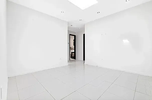 Rented by REAL New York | media 11