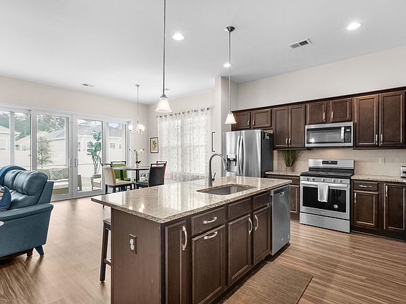 5th image of 8028 Brogdon Dr