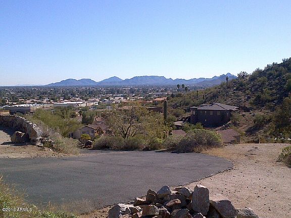 2nd image of 2312 E Sequoia Dr