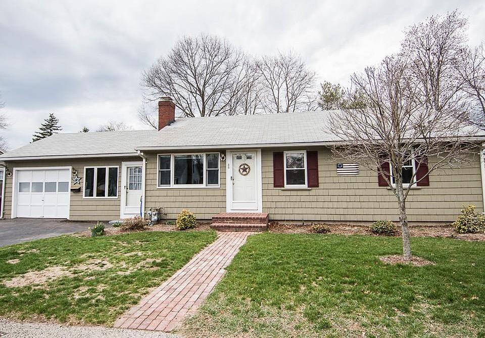 1st image of 66 Holly Hill Cir
