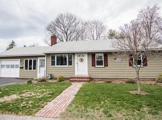 66 Holly Hill Cir, Weymouth, MA 02190