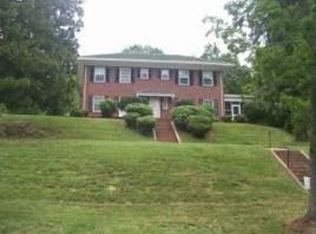 2821 Wycliffe Ave SW, Roanoke, VA 24014