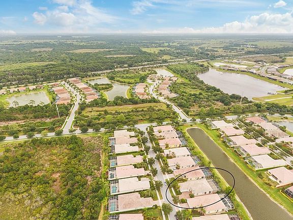 4th image of 5961 Roseto Pl