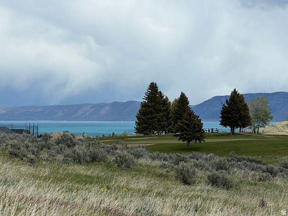 5th image of 3000 S Golf Course Dr