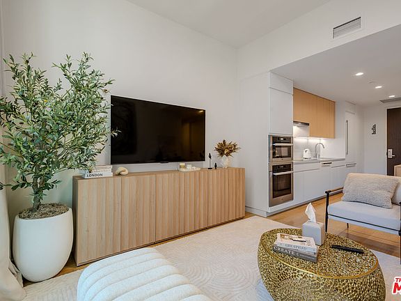 5th image of 877 Francisco St APT 1903