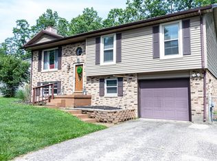 840 Stratton Ln, Winchester, KY 40391