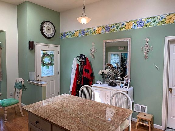 2nd image of 35 Village Cir E