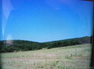 E 121st Rd, Dustin, OK 74839