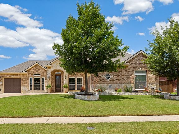 2nd image of 4503 Georgiana Ln